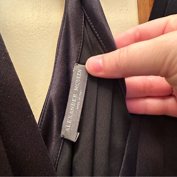 Alexander McQueen Silk Midi Dress - Picture 7 of 12